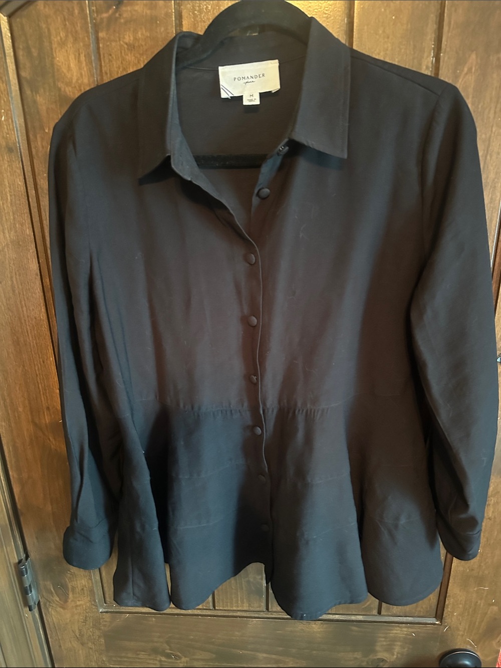 Pomander Place Black Button-Front Peplum Blouse